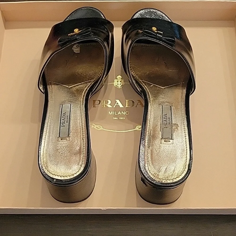 Prada shoes - Picture 4 of 4